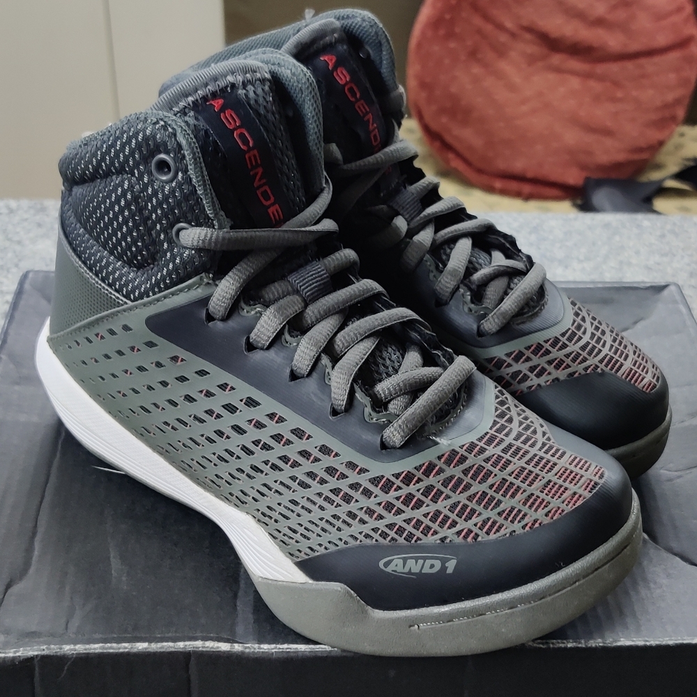 And 1 ascender basket ball shoes for kids original - Picture 1 of 4